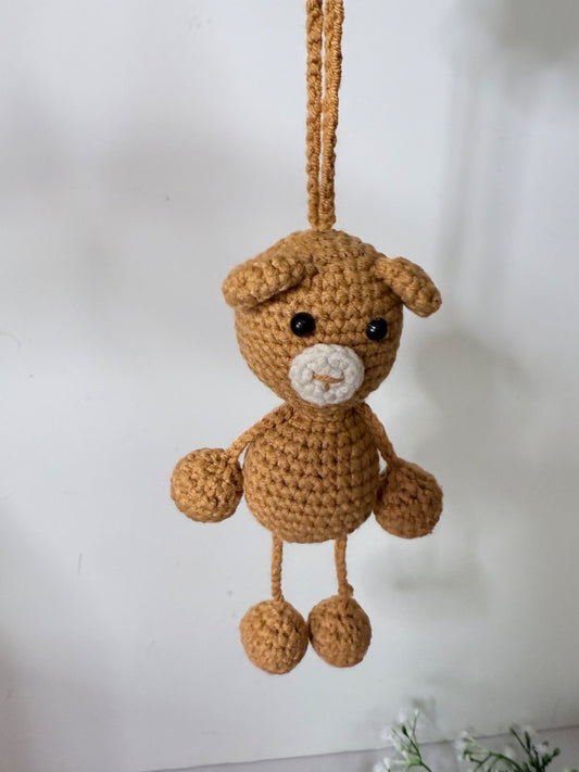 Osito Caramelo – Llavero Amigurumi en Tono Miel
