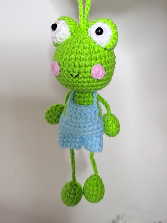 Ranita Saltarina con Overol Celeste – Llavero Amigurumi